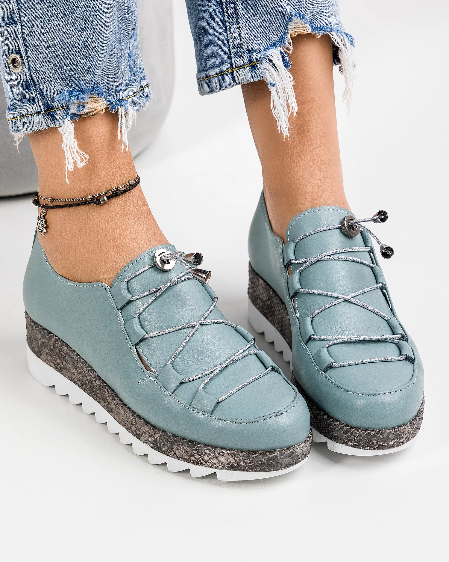 pantofi-casual-piele-naturala-albastru-pudra-in510-42015-2.webp
