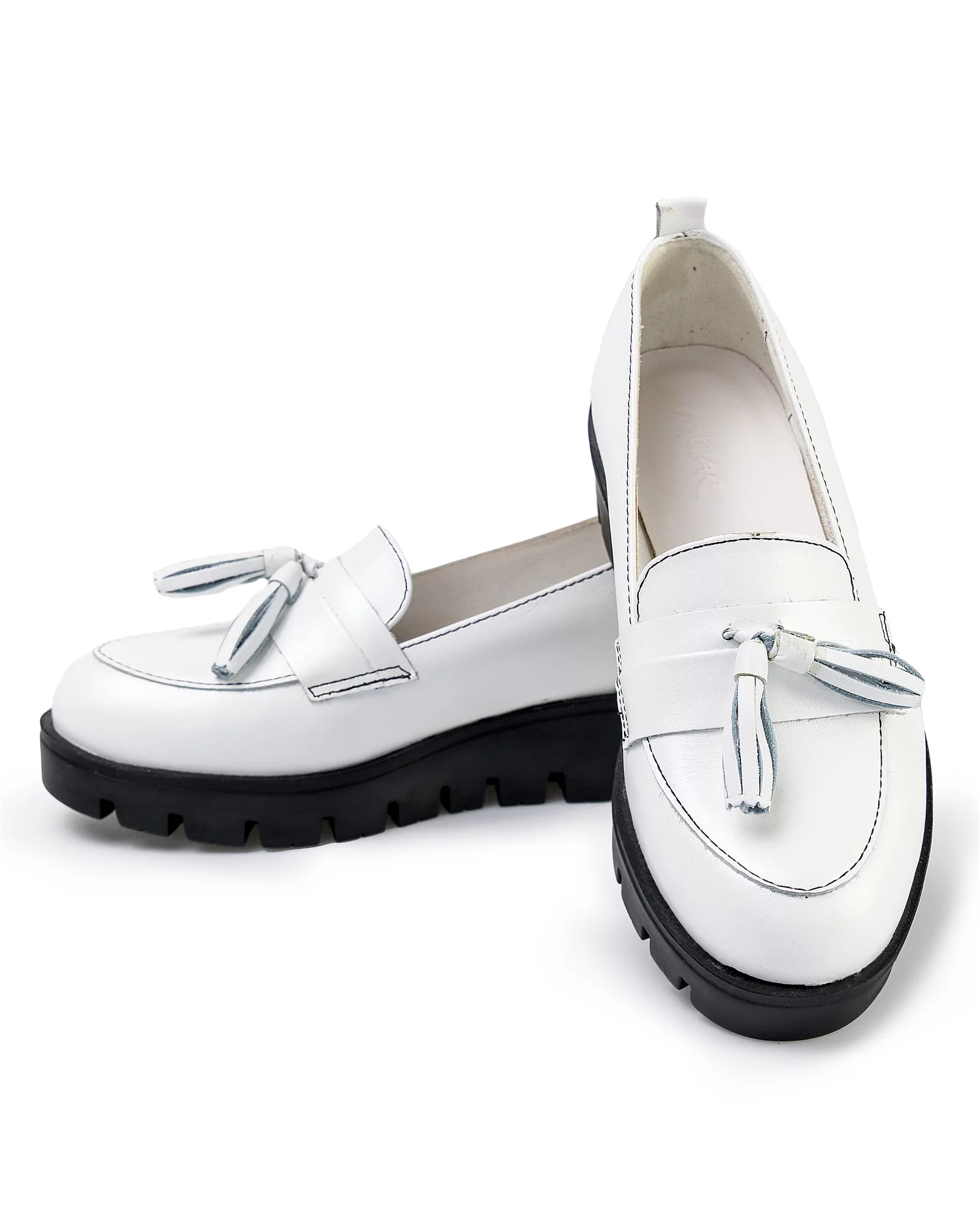 pantofi-casual-piele-naturala-albi-in502-42006-2.webp