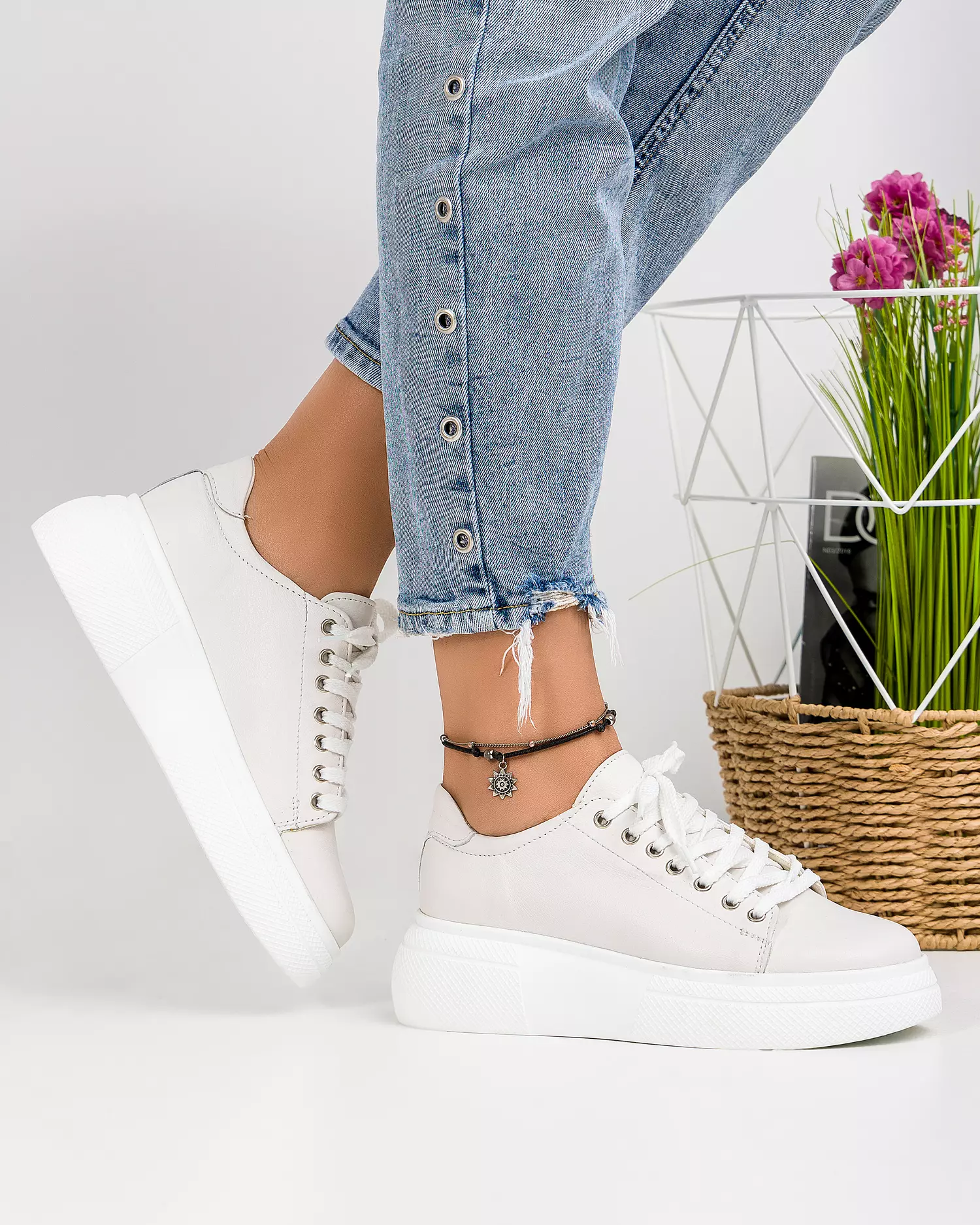 pantofi-casual-piele-naturala-bej-cu-talpa-groasa-si-inchidere-siret-ba002-47133-2.webp