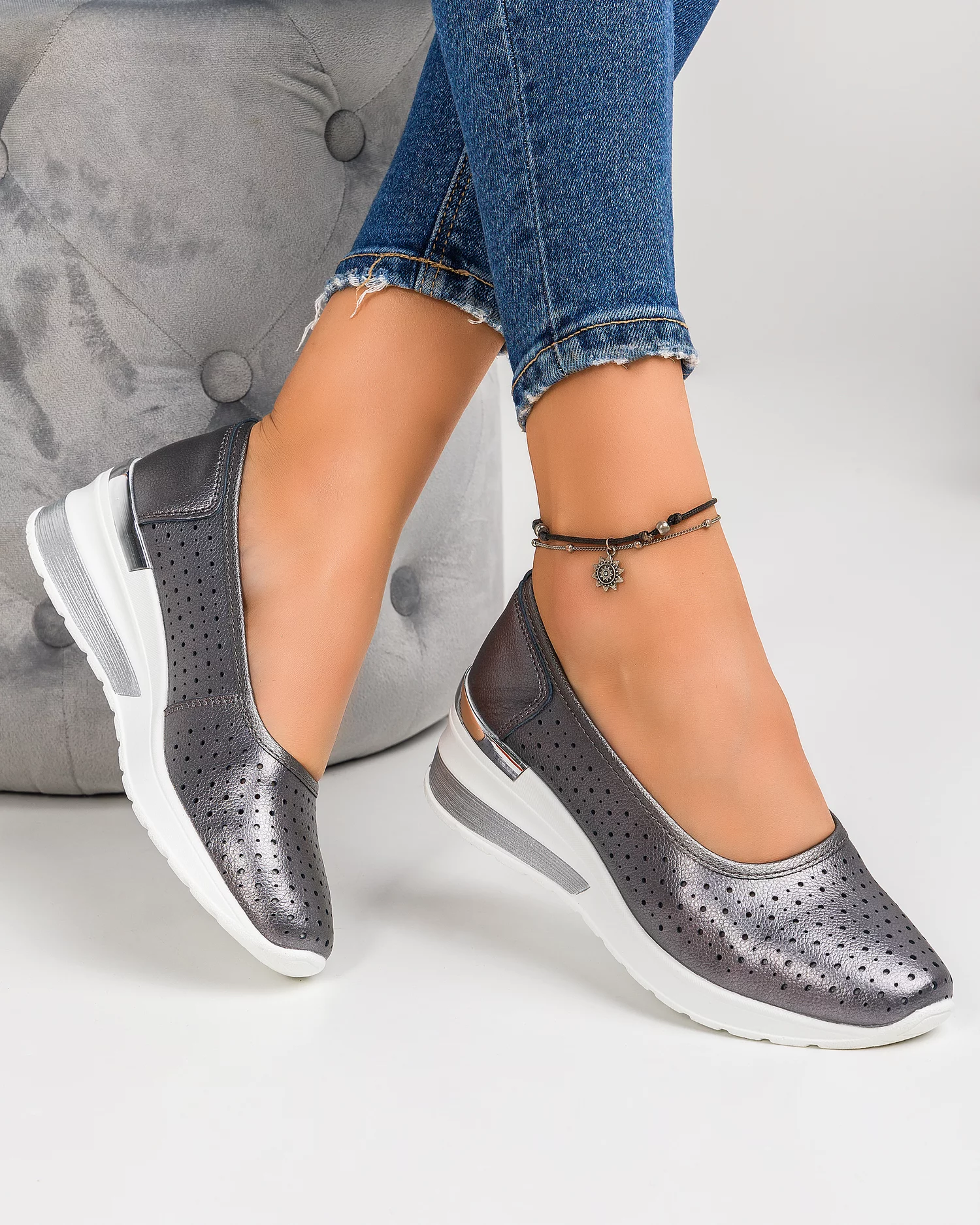 pantofi-casual-piele-naturala-dama-peforati-pewter-aw402-29286-2.webp