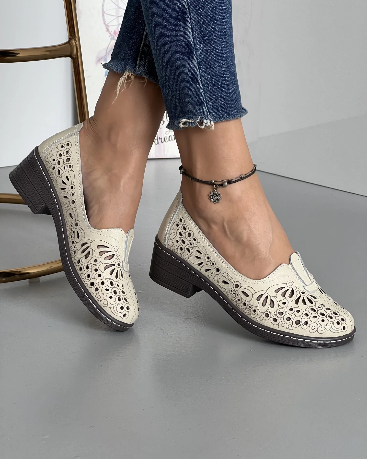 pantofi-casual-piele-naturala-dama-perforati-bej-jy83602-28083-2.webp