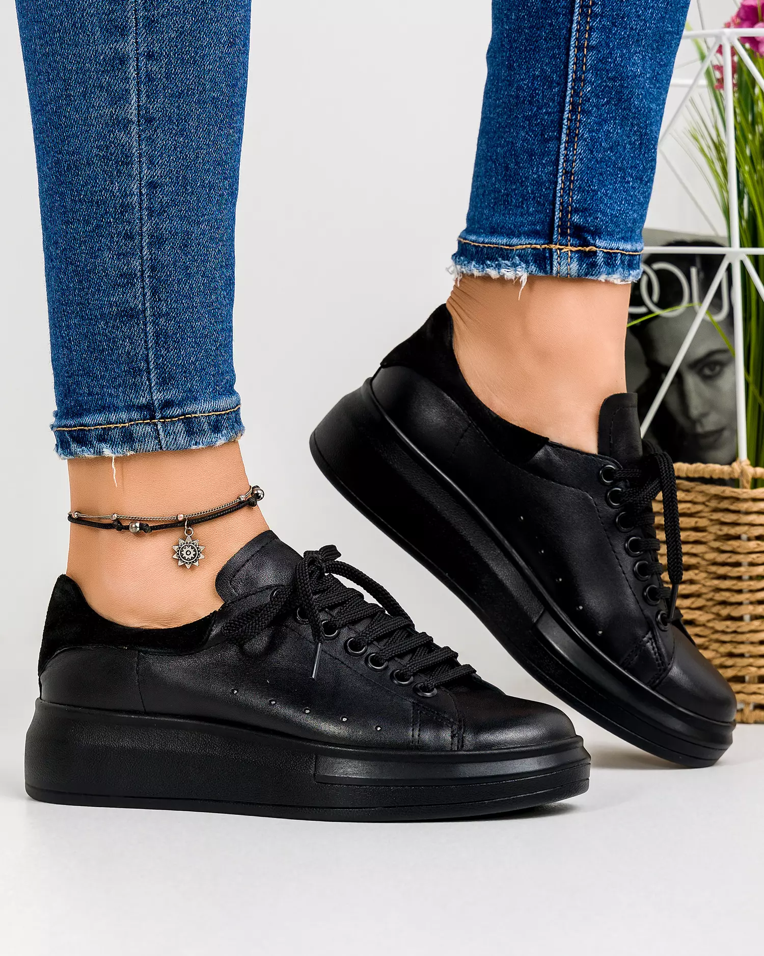 pantofi-casual-piele-naturala-negri-cu-inchidere-siret-ravena158-46533-2.webp
