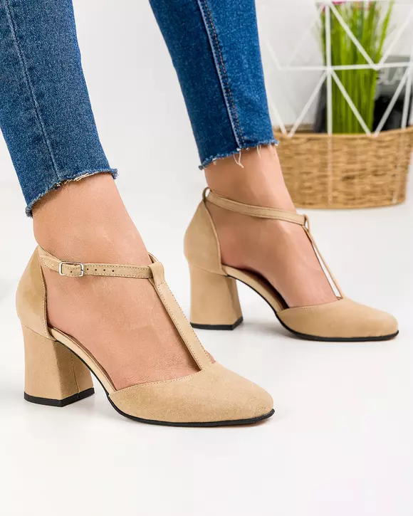 Pantofi eleganti piele naturala intoarsa bej cu inchidere catarama si toc gros WIZ39V