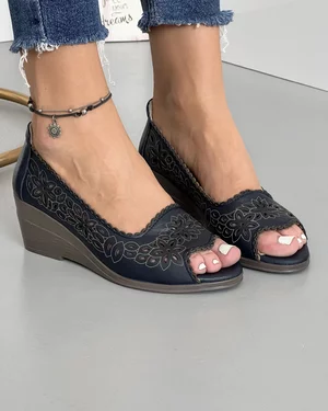 Pantofi Perforati Cu Model Floral Piele Naturala Casual Decupati Bleumarin AK082