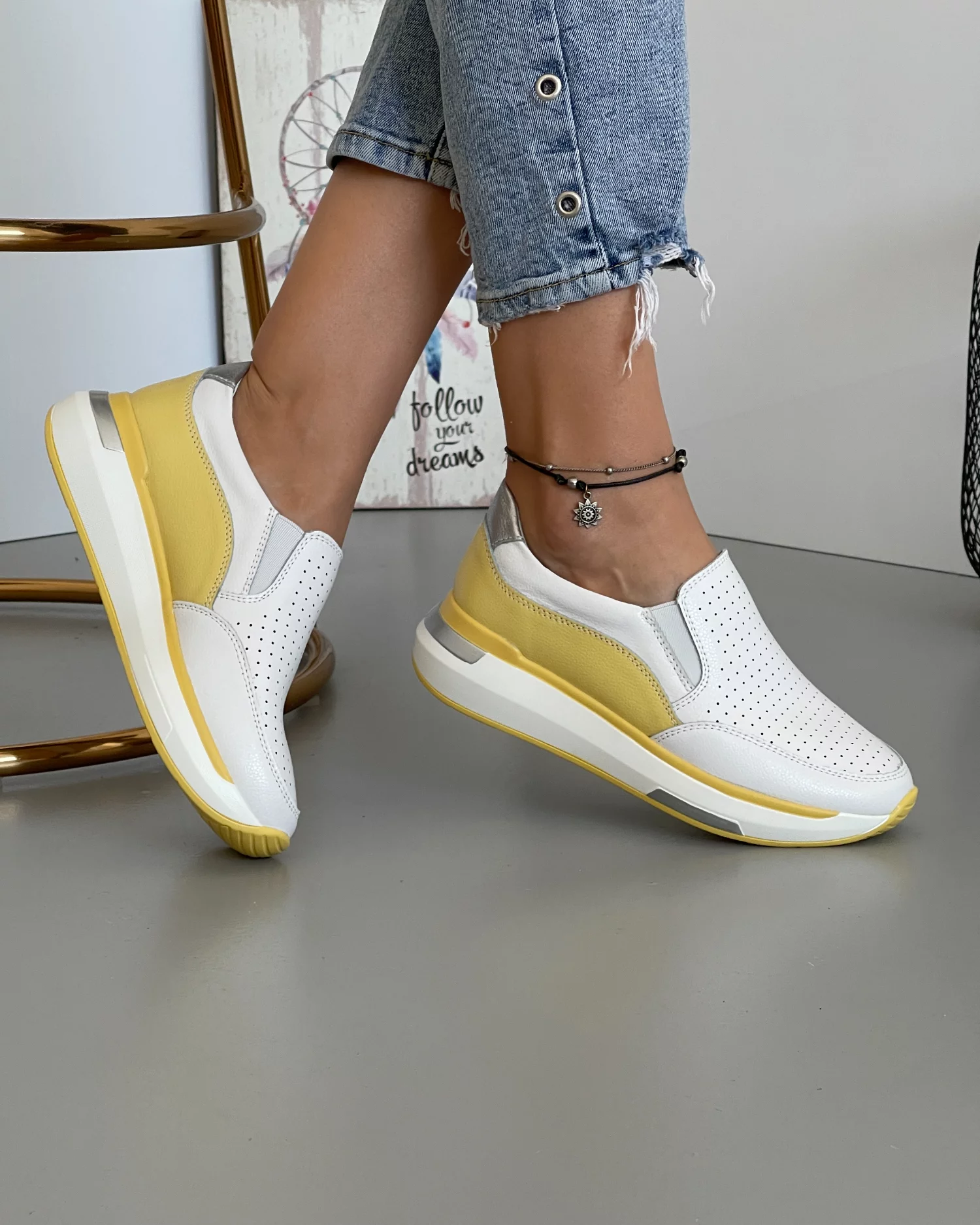 pantofi-piele-naturala-albi-cu-galben-lisa-4629-2.webp