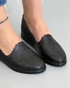Pantofi Piele Naturala Negri Perforati Cu Model Floral De Dama AKB03