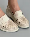 Pantofi Bej Casual De Dama Cu Elastic Perforatii Si Motive Florale Piele Naturala AKA02 5