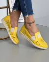 Pantofi Galbeni Din Piele Naturala Cu Motive Florale Si Perforatii Cu Elastic AKA02 4