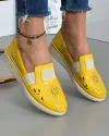 Pantofi Galbeni Din Piele Naturala Cu Motive Florale Si Perforatii Cu Elastic AKA02 2