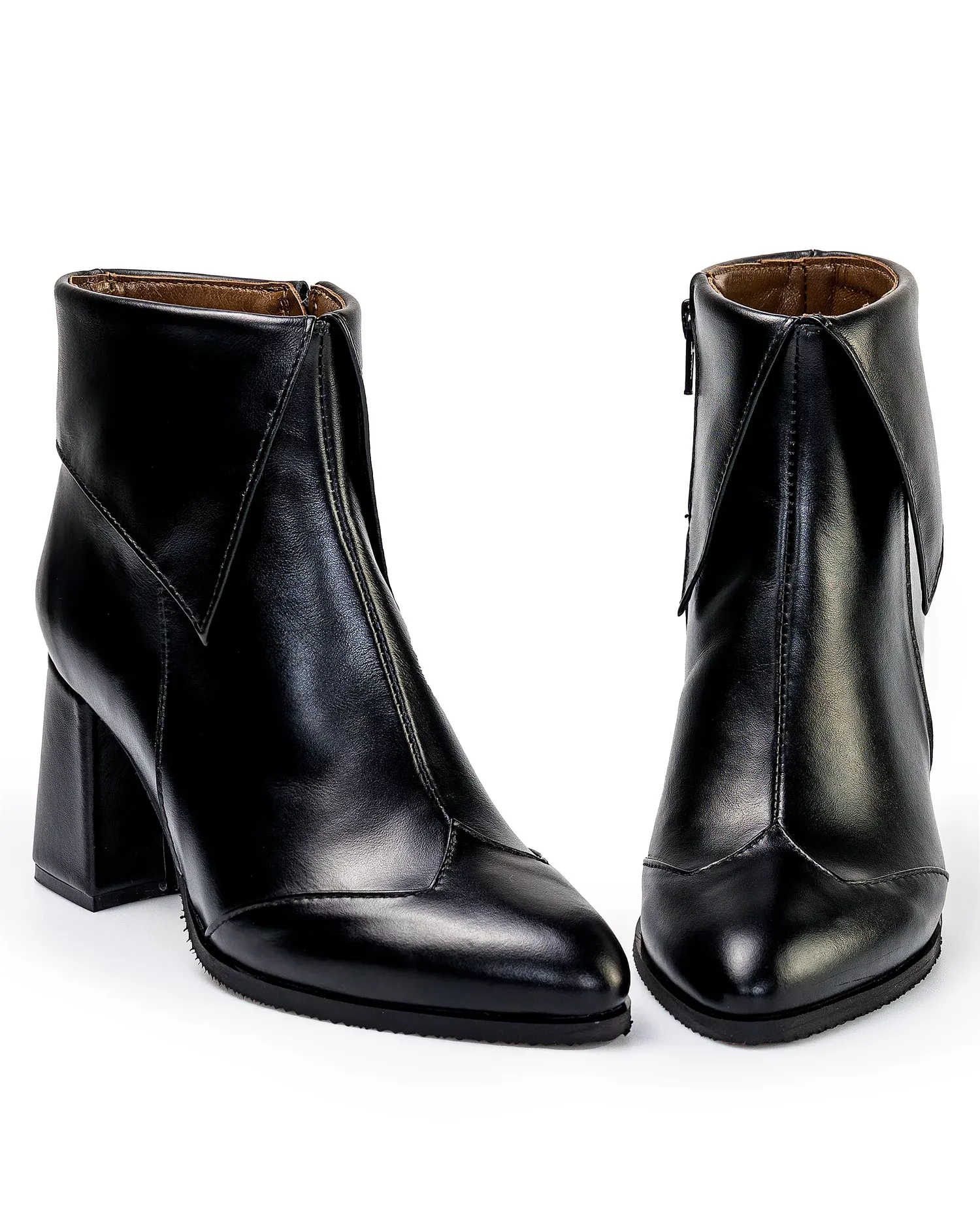 products/580/botine-captusite-piele-naturala-negre-wiz06b-38103.webp