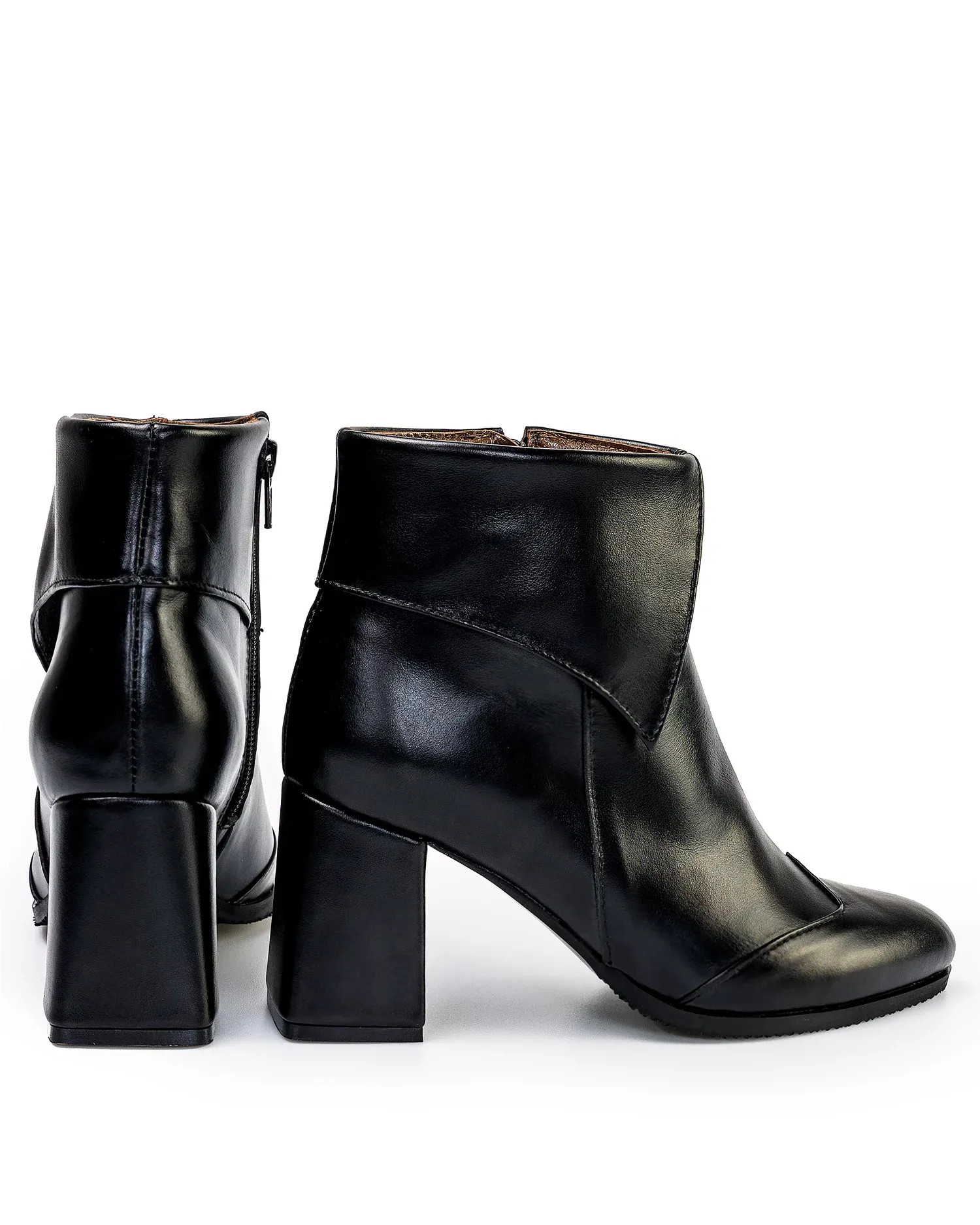 products/580/botine-captusite-piele-naturala-negre-wiz06b-38106.webp