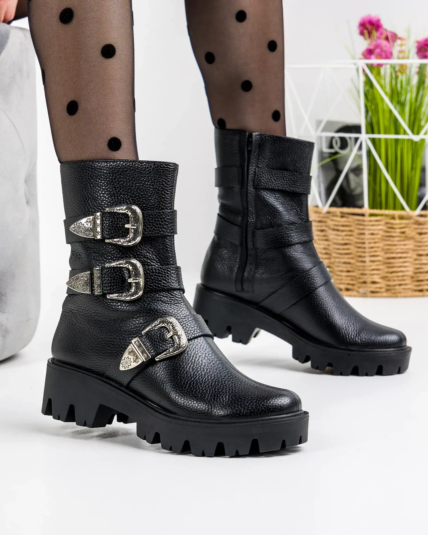 products/580/ghete-dama-piele-naturala-negre-pol114-39735.webp