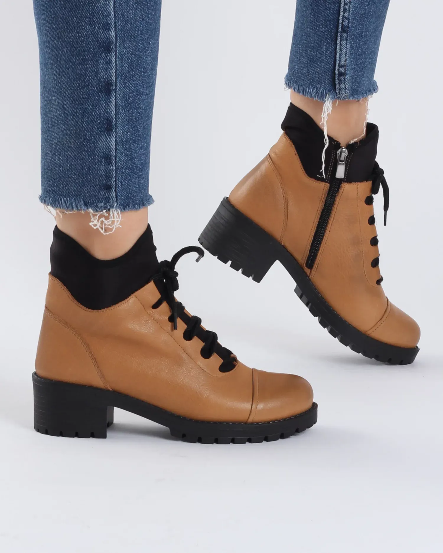products/580/ghete-din-piele-naturala-camel-imblanite-ak25-11052.webp