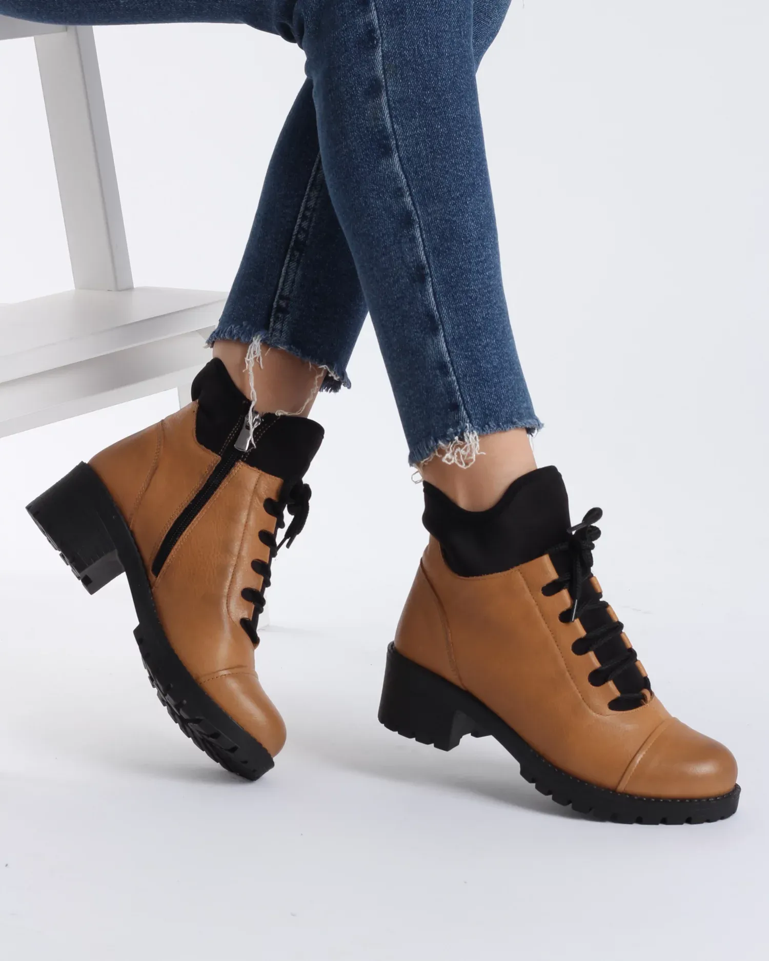 products/580/ghete-din-piele-naturala-camel-imblanite-ak25-11064.webp