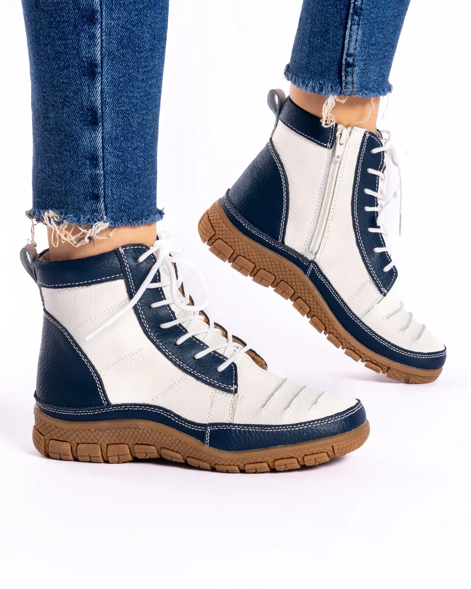 products/580/ghete-imblanite-piele-naturala-noba-2-alb-plus-bleumarin-901-14754.webp