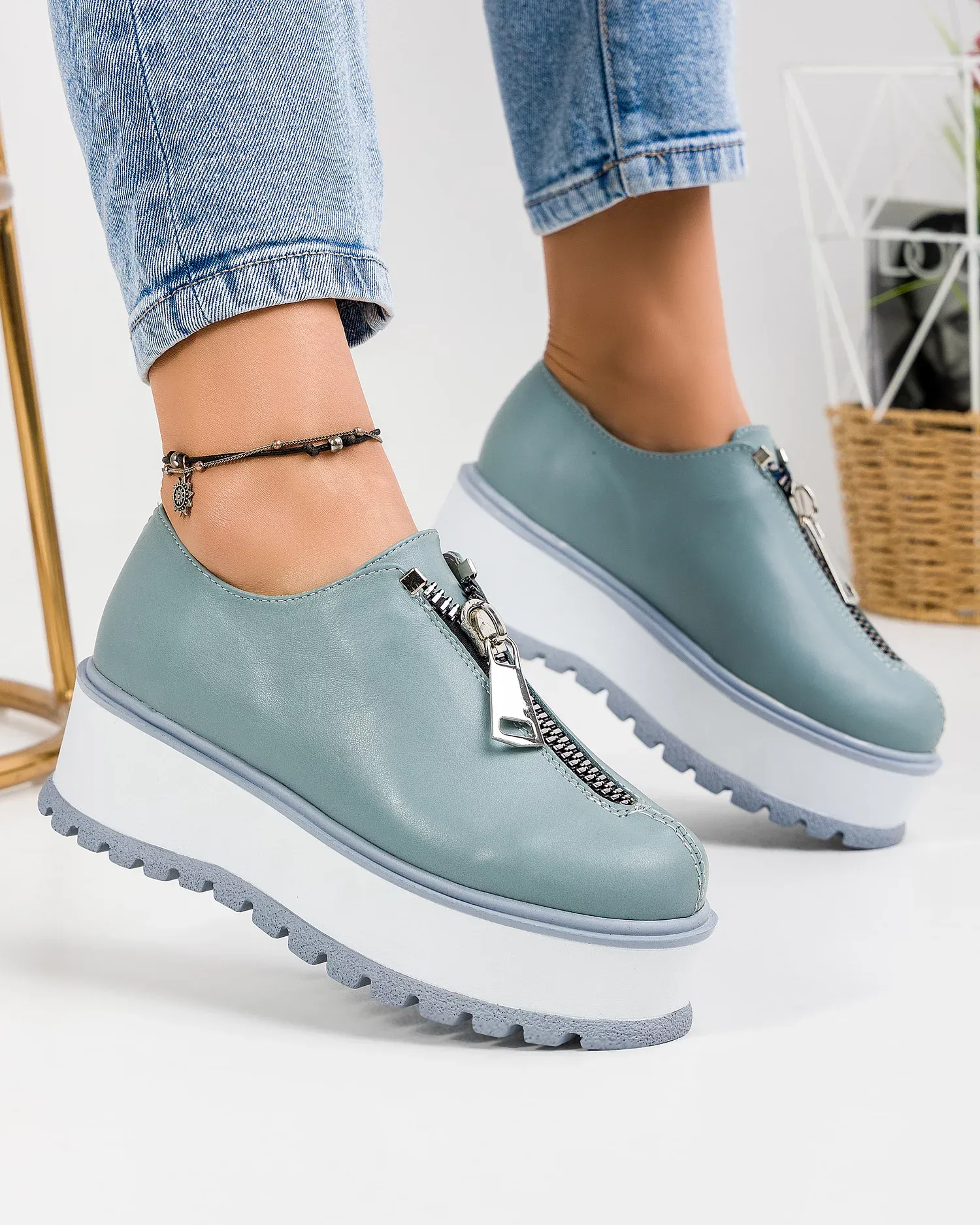 products/580/pantofi-casual-dama-piele-naturala-albastri-in455c-42744.webp