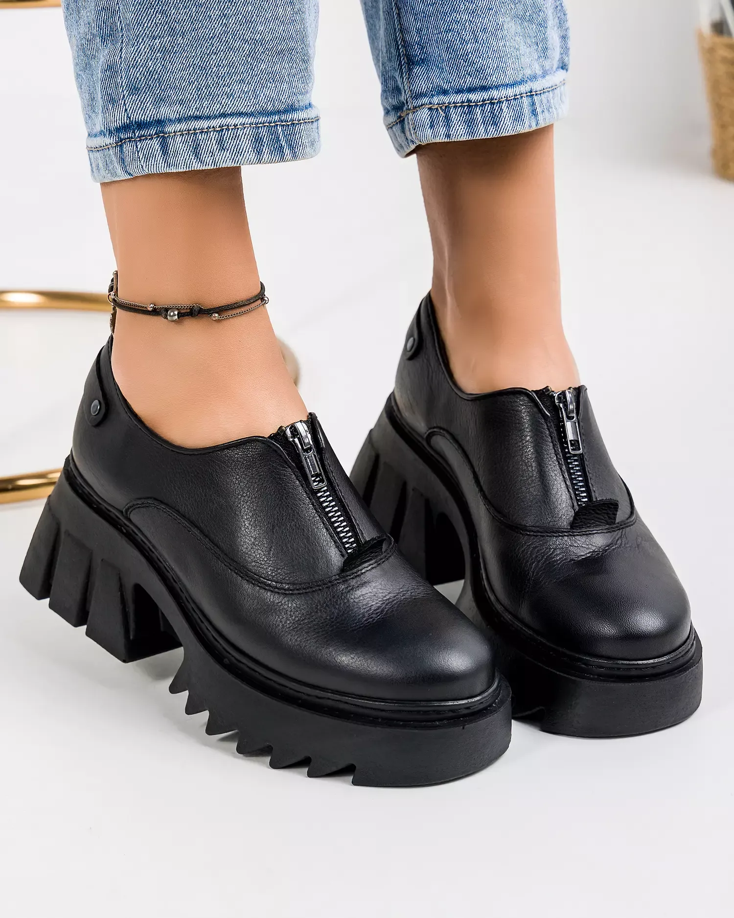 products/580/pantofi-casual-dama-piele-naturala-negri-pc837-43338.webp