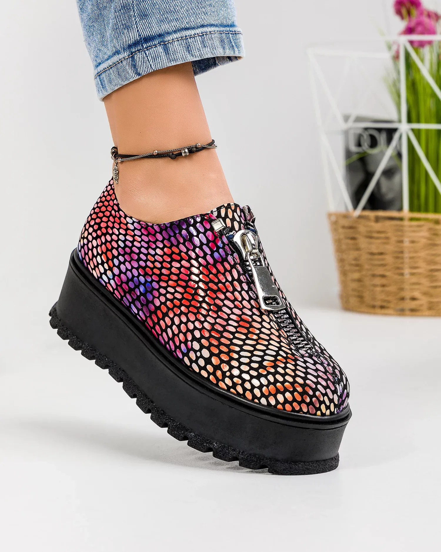 products/580/pantofi-casual-dama-piele-naturala-print-buline-colorate-in455f-42792.webp