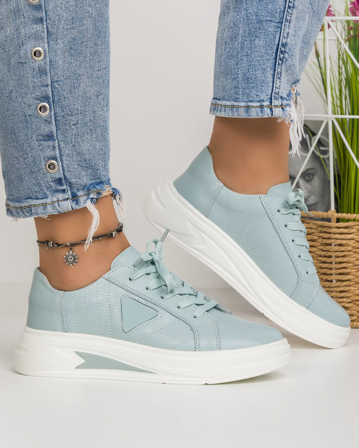 products/580/pantofi-casual-piele-naturala-albastru-deschis-aw421-aw421l-blueleather-30909.webp