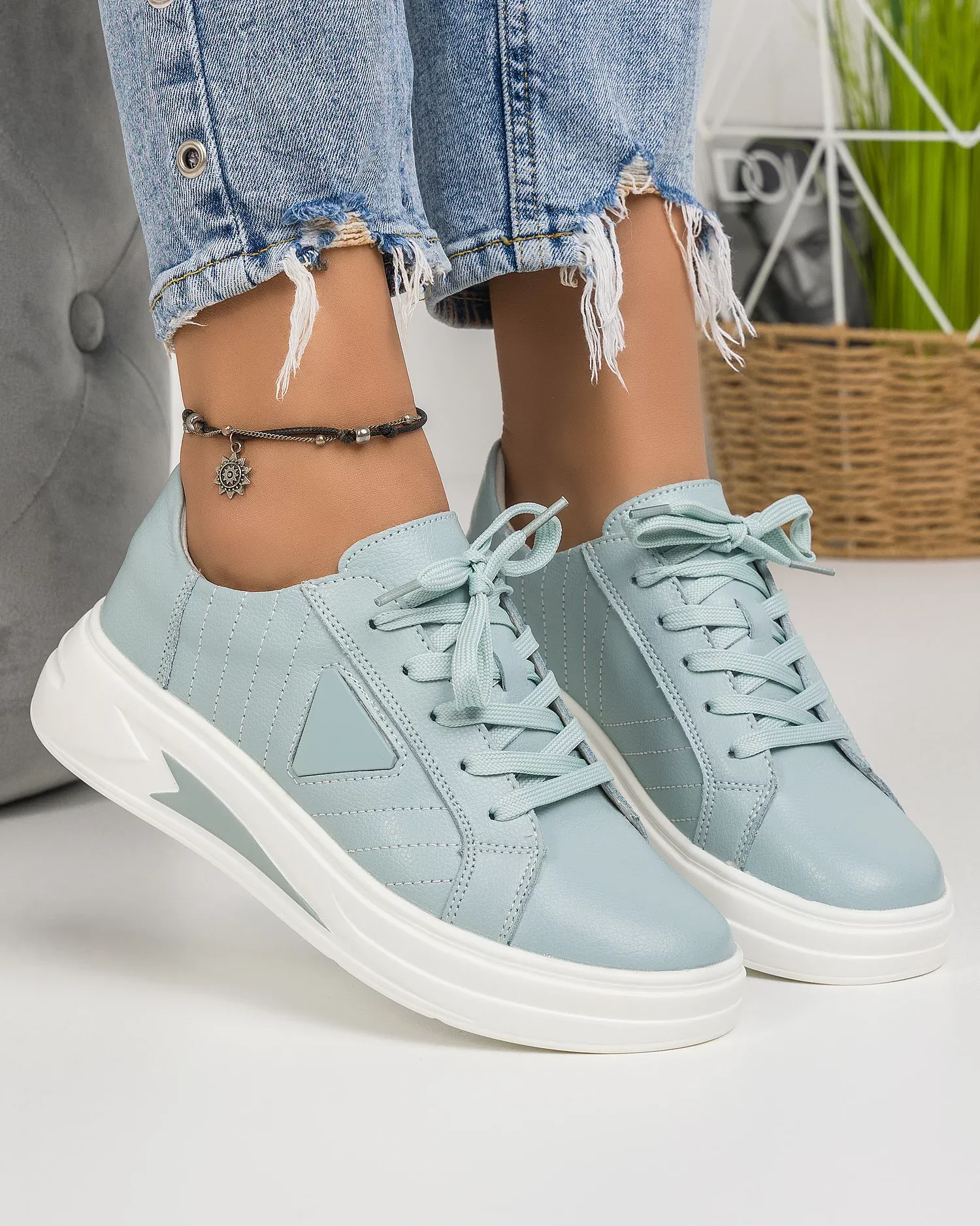products/580/pantofi-casual-piele-naturala-albastru-deschis-aw421-aw421l-blueleather-30915.webp