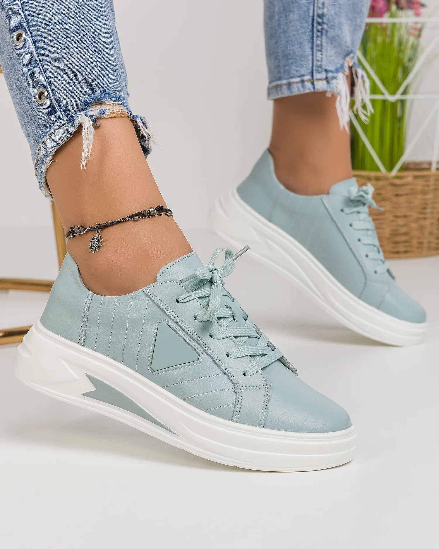 products/580/pantofi-casual-piele-naturala-albastru-deschis-aw421-aw421l-blueleather-30918.webp