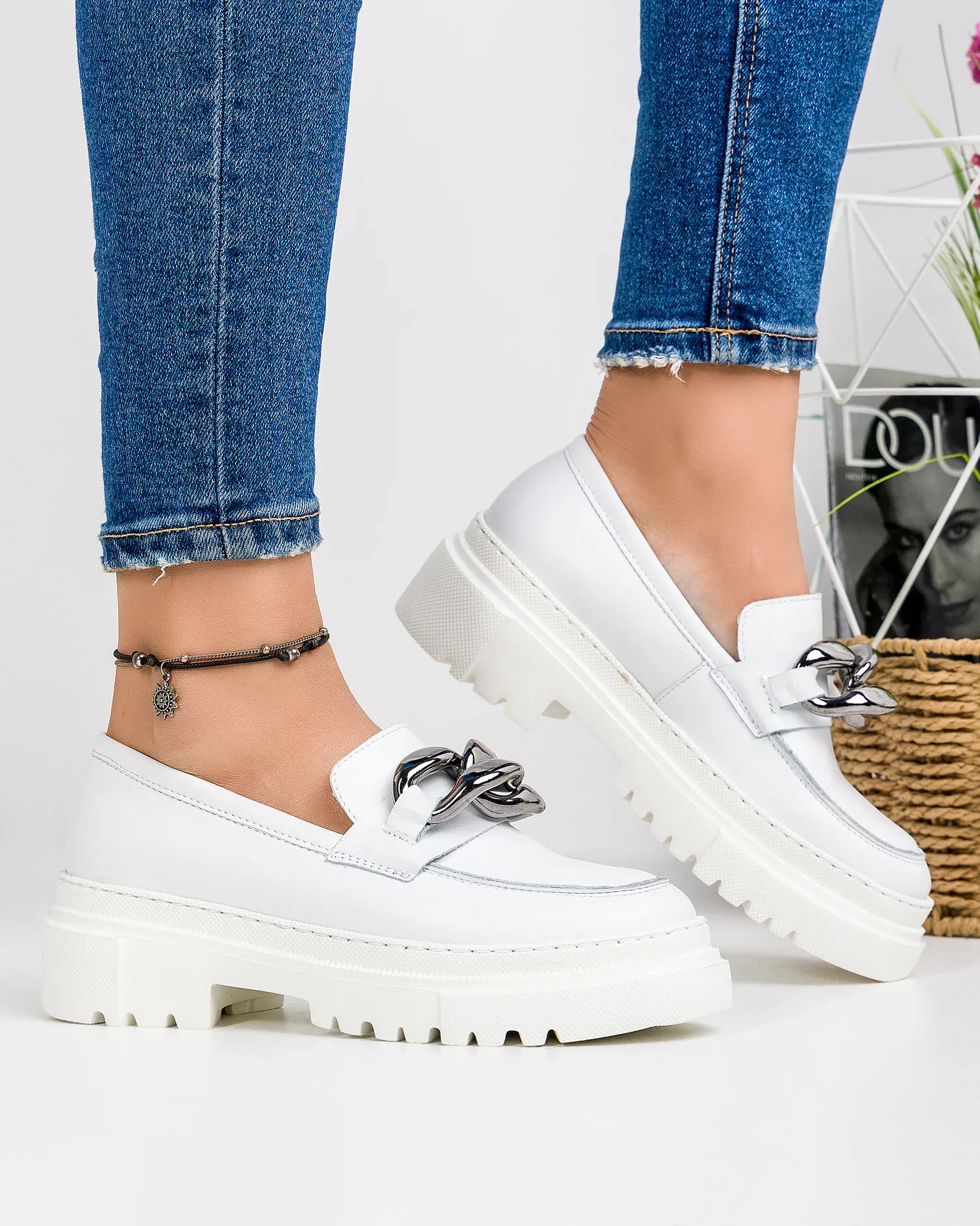 products/580/pantofi-casual-piele-naturala-albi-in5007-41811.webp