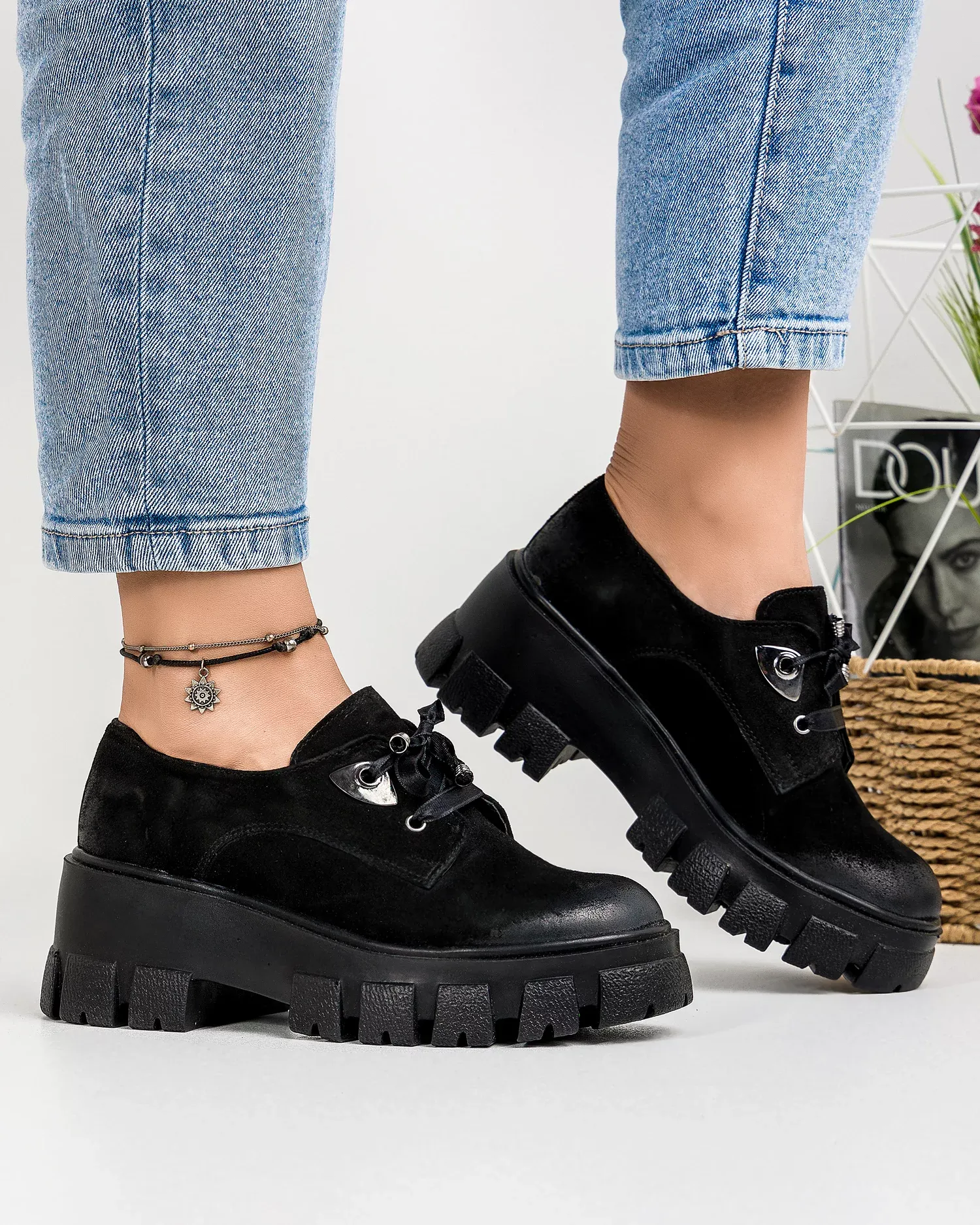 products/580/pantofi-casual-piele-naturala-intoarsa-negri-in460-40491.webp