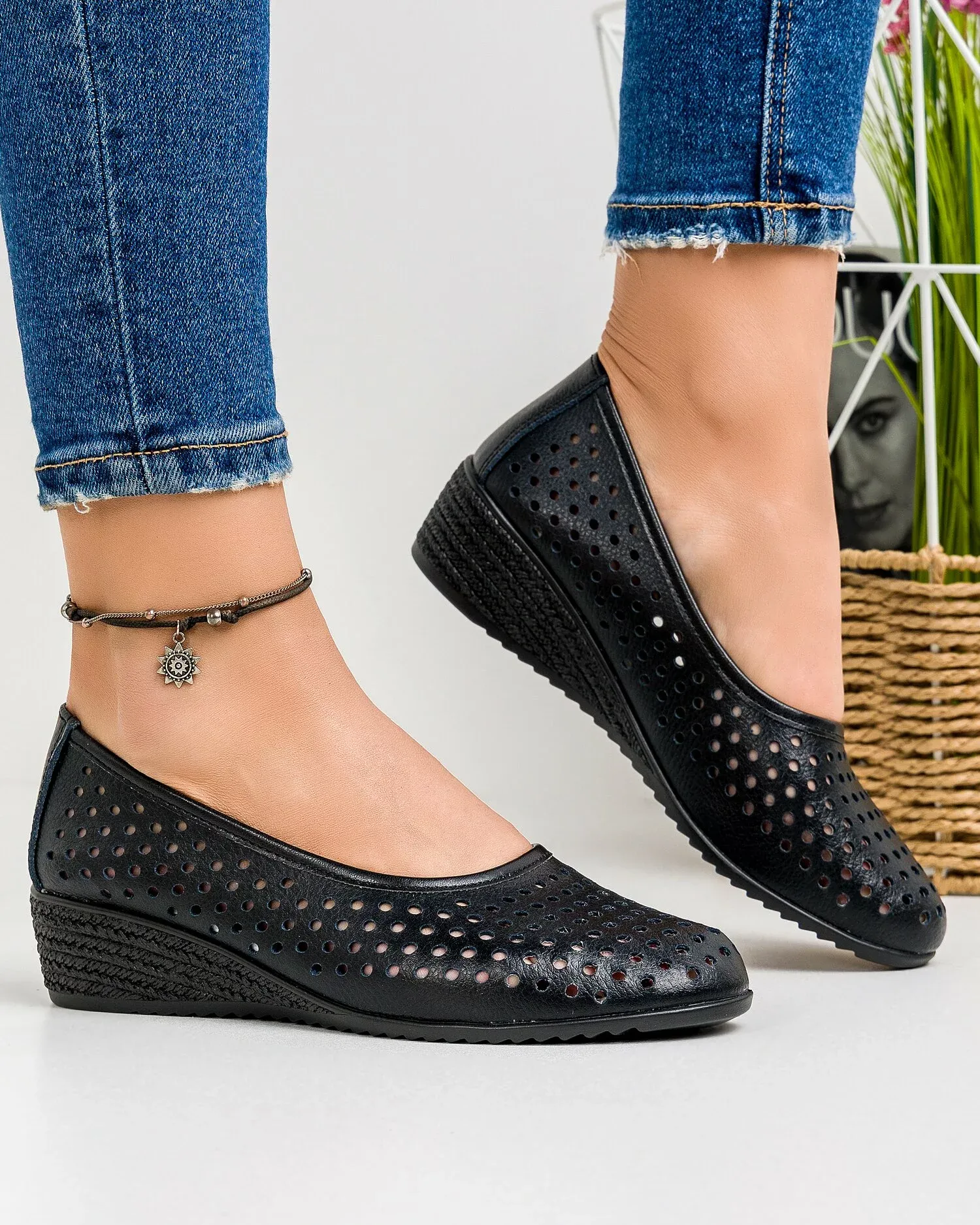 products/580/pantofi-dama-negri-piele-naturala-xh-3001-43017.webp