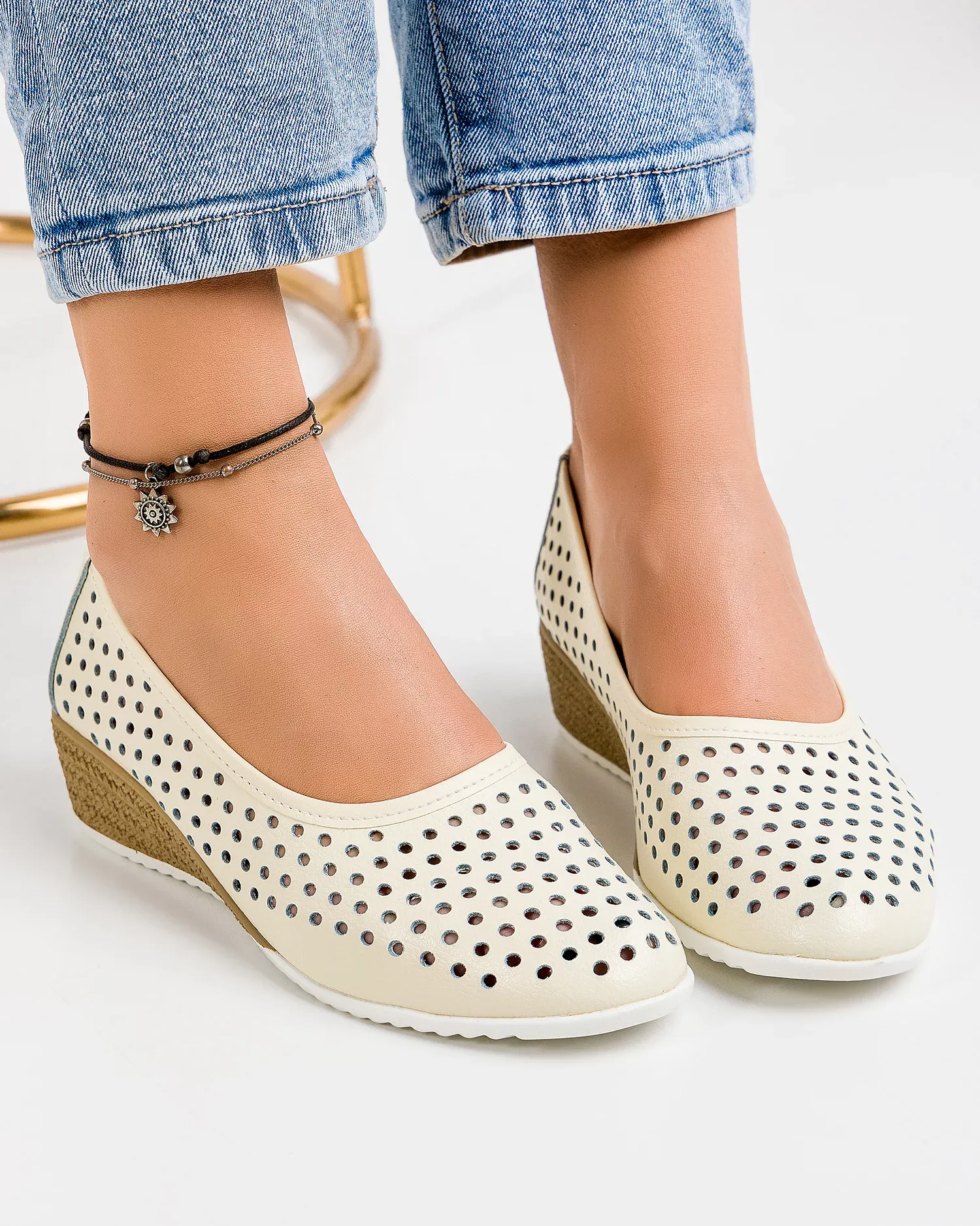 products/580/pantofi-dama-piele-naturala-bej-xh-3001-42972.webp