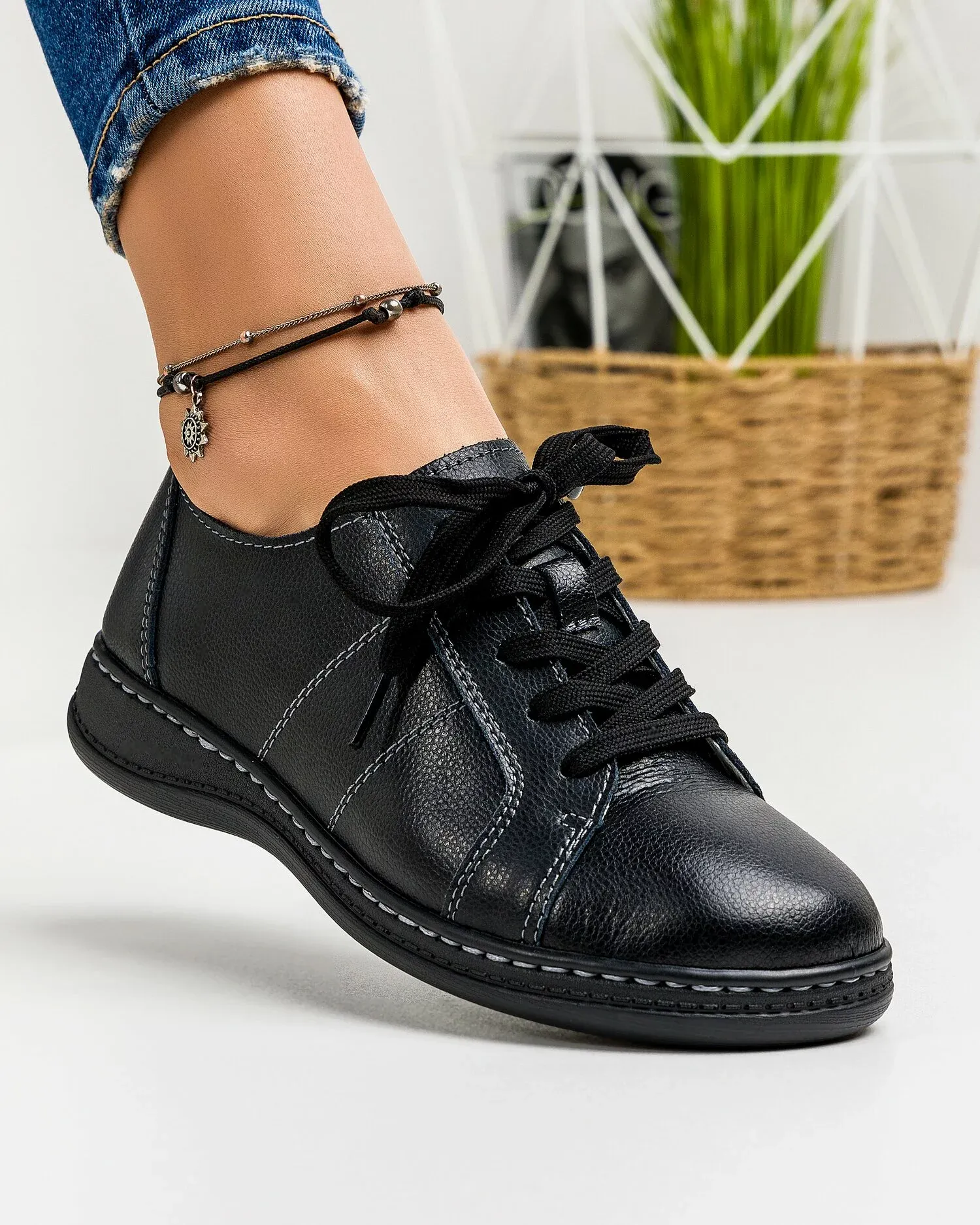 products/580/pantofi-negri-casual-din-piele-naturala-ap-2111-34296.webp