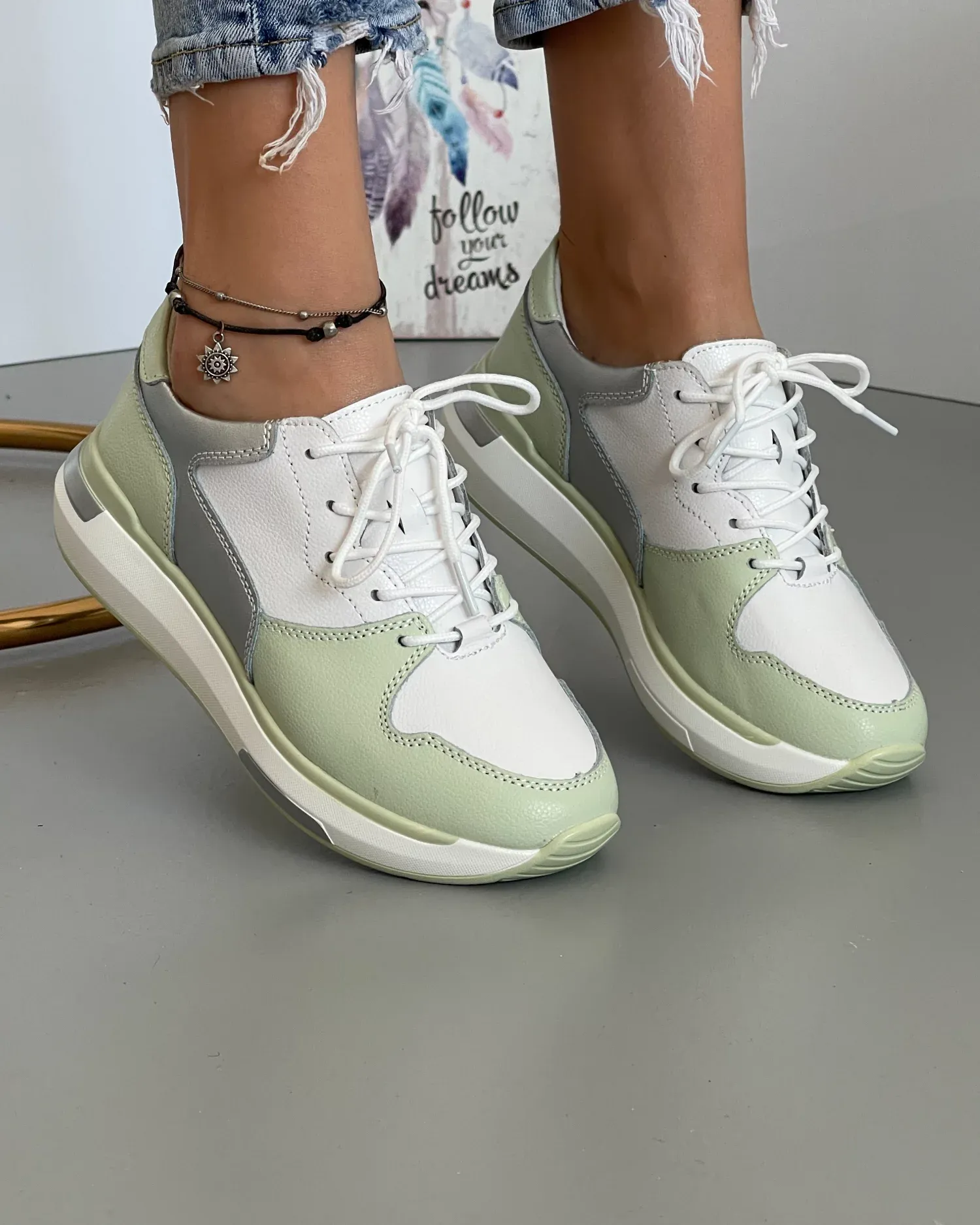 products/580/pantofi-piele-naturala-aw199-albi-cu-verde-5523.webp