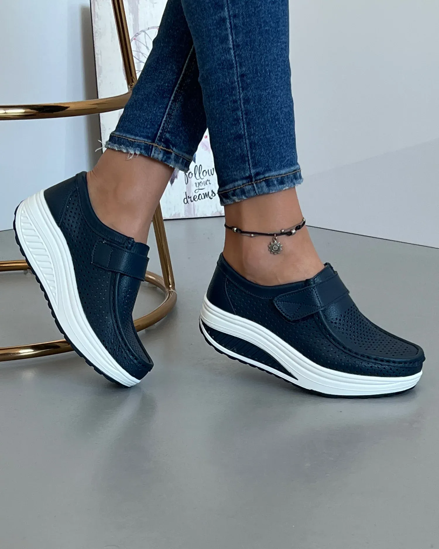 products/580/pantofi-piele-naturala-bleumarin-cu-bareta-casual-pl-2075-17277.webp