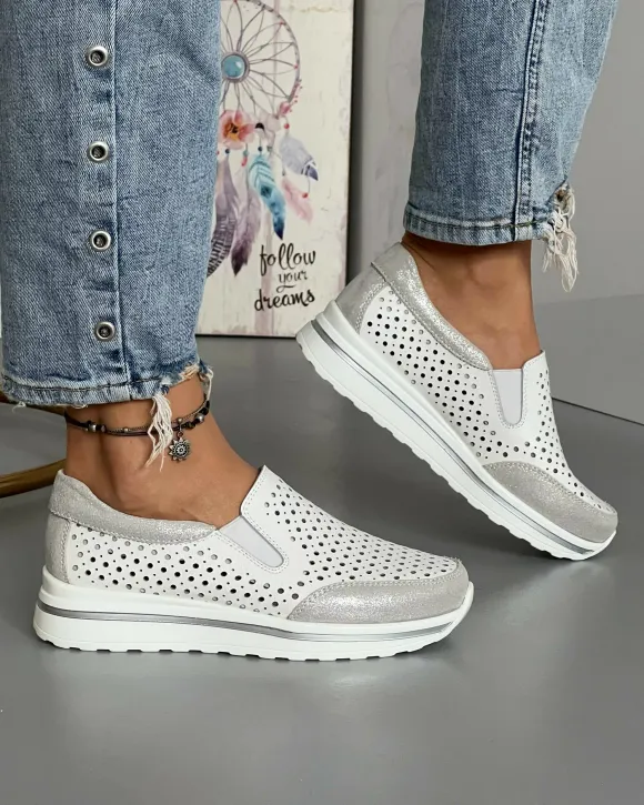 Pantofi Albi Perforati Piele Naturala XH-3009