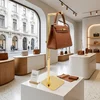 Suport Tip „L” pentru expunere genți – Finisaj gold picture - 2
