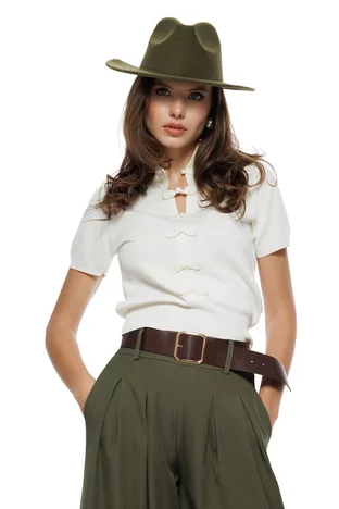 Bluza dama eleganta din tricot premium crem  guler tunica si brandemburguri brodate