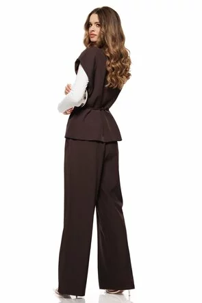 Compleu dama maro cu pantalon drept si si vesta petrecuta