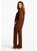 Compleu dama premium gros maro cu pantalon cu buzunare si pulover cu nasturi aurii picture - 2