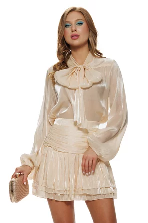 Compleu dama spectaculos ivoire din organza cu stralucire fina