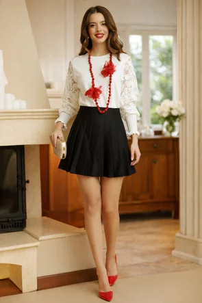 Fusta mini neagra cu fir delicat de lurex din tricot premium plisat