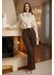 Pantalon dama elegant maro evazat cu talie inalta si nasturi decorativi
