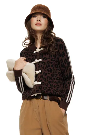 Jacheta dama premium din tricot maro animal print cu brandemburguri crem