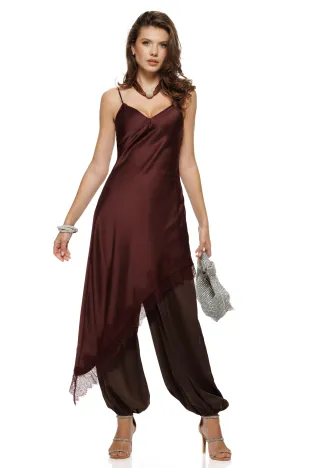 Rochie dama bordo stil furou cu insertii asimetrice de dantela