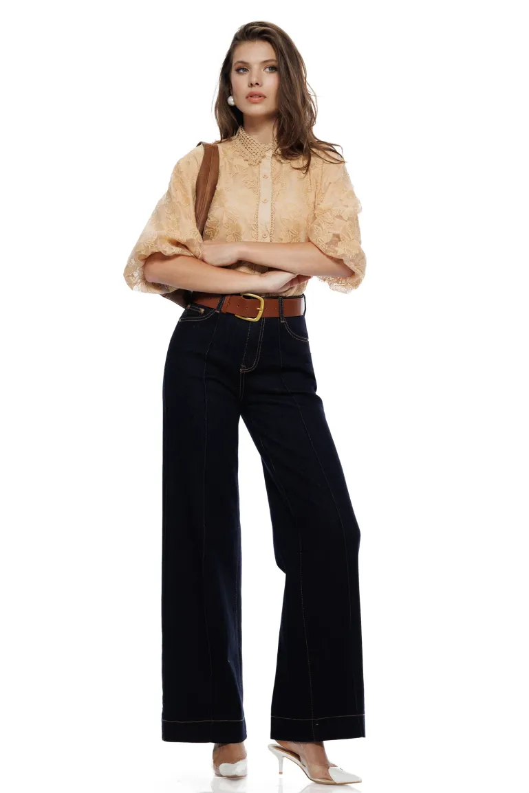 Bluza dama eleganta bej din organza brodata si guler crosetat picture - 2