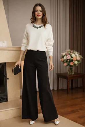 Pulover dama premium crem cu colier din cristale gri