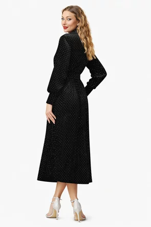 Rochie eleganta de ocazie din catifea neagra cu strasuri argintii fusta plisata si curea