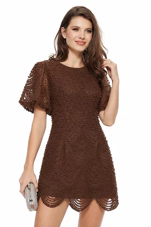 Rochie eleganta din dantela maro cu perle croi in A si maneci bufante