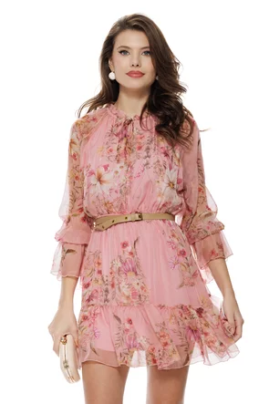 Rochie eleganta din voal matasos roz imprimeu floral cu volane romantice si curea