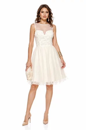 Rochie Fofy de ocazie din tulle fin ecru și dantelă delicată, în nuanță ecru, cu bust floral elegant