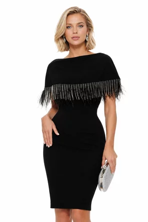Rochie Fofy elegantă neagra cu volan  accesorizat  cu stasuri si pene