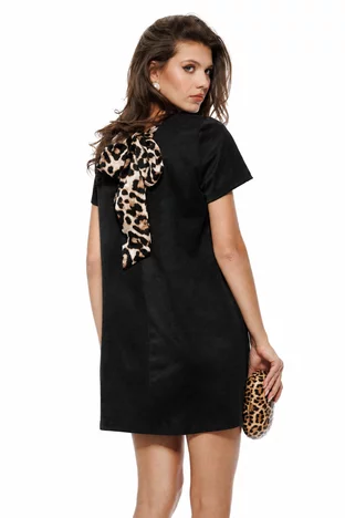 Rochie neagra piele intoarsa eco croi in A cu funda animal print